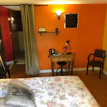 Une Graine Sous Les Cotes Bed & Breakfast